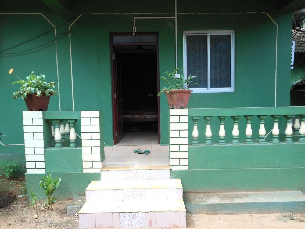 Jes Guest House Маджорда Екстериор снимка
